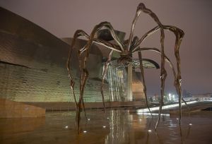 1280px-Maman_de_Louise_Bourgeois_-_Bilbao